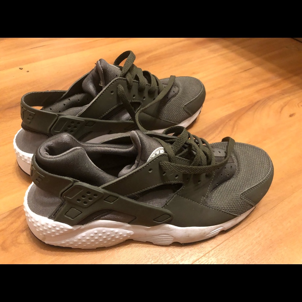 Green Nike huaraches